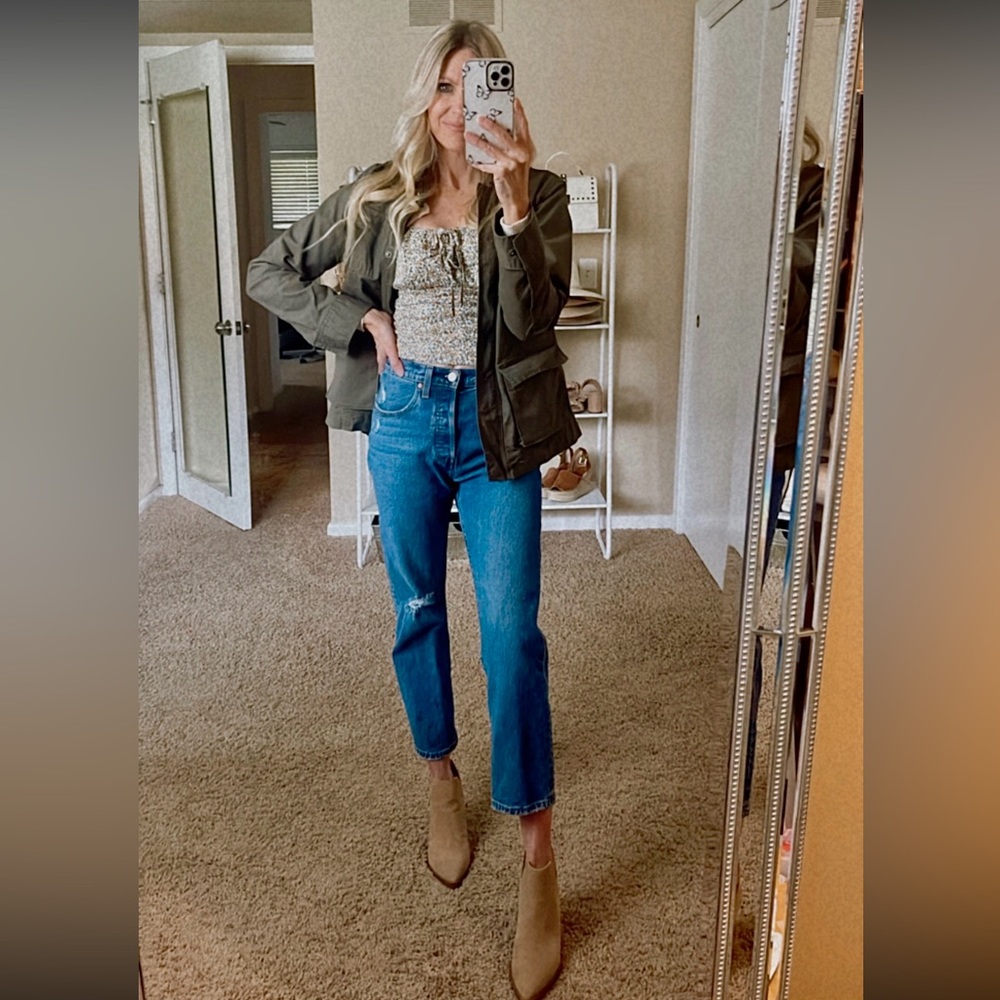 Levi’s 501 crop jeans